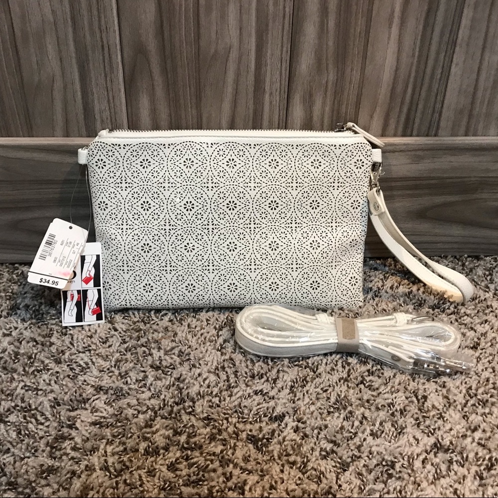 White Purse - Wristlet - clutch